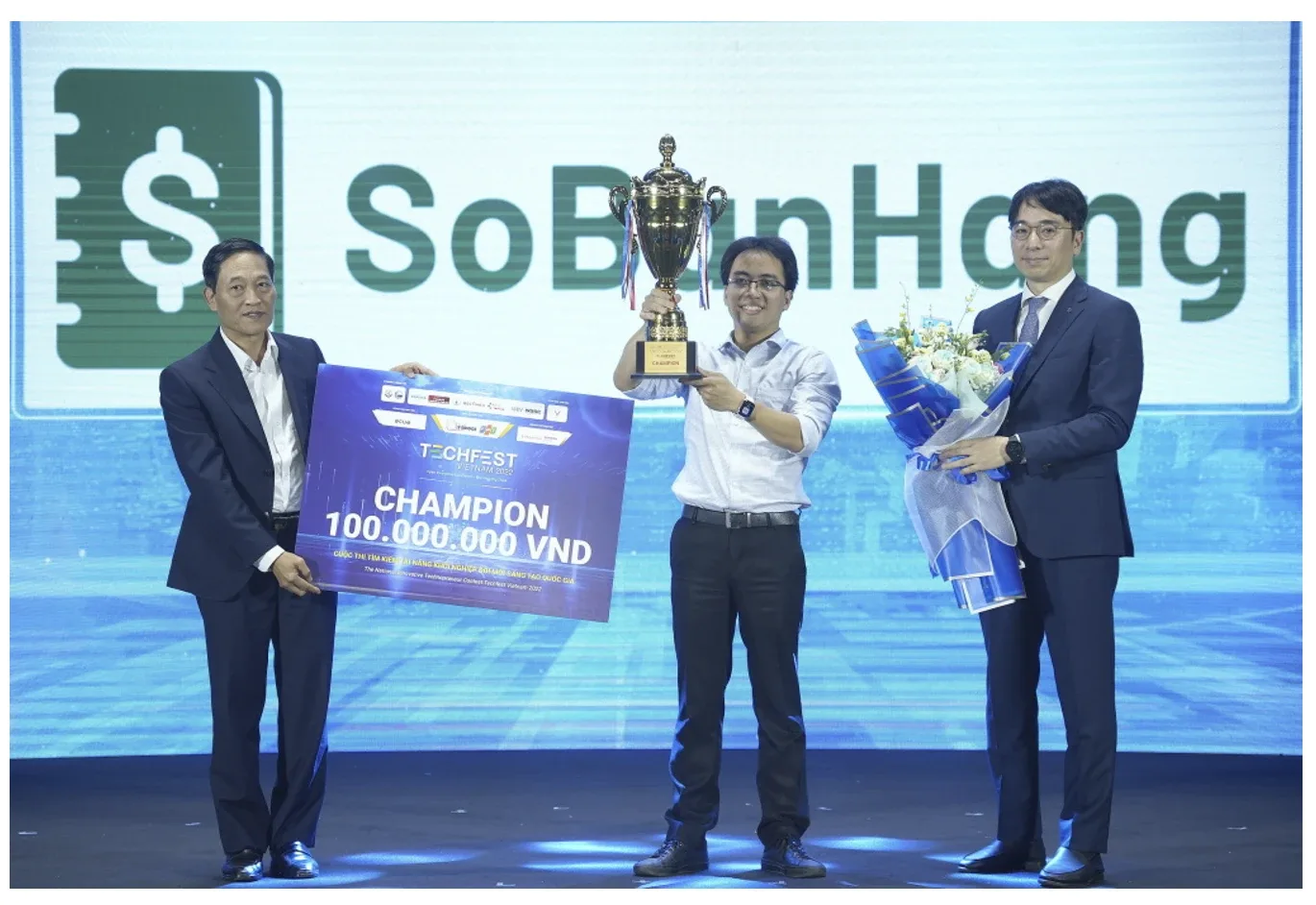Hành trình hạnh phúc Sổ Bán Hàng: Từ quán quân Techfest đến ứng dụng quản lý bán hàng được yêu thích nhất!